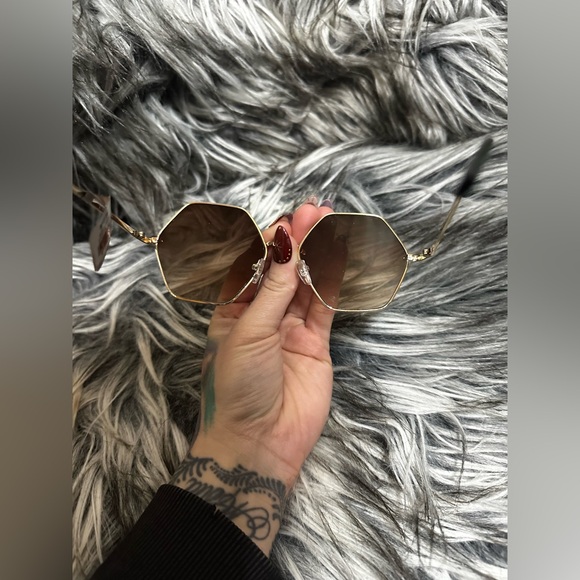 NWT Geometric Gold Frame Sunglasses main image 4